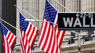 Most of the states with shrinking economies are along a north-south belt stretching from Wisconsin to Mississippi. (AP)