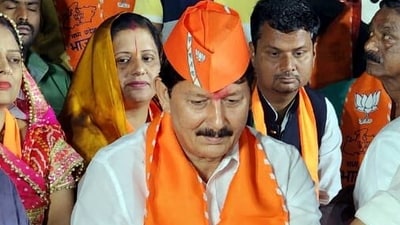 BJP leader Ramesh Mendola (Ashwini Vaishnaw/X)