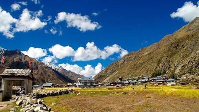 Chitkul village in the Spiti valley of Lahaul and Spiti district, bordering China. The Himachal Pradesh government is keen to start agrarian activities in the border districts to counter China’s move of populating areas on its side. (HT file photo) Chitkul village in the Spiti valley of Lahaul and Spiti district, bordering China. The Himachal Pradesh government is keen to start agrarian activities in the border districts to counter China’s move of populating areas on its side. (HT file photo)