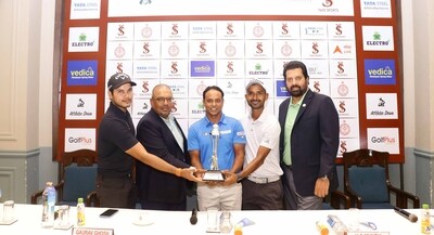 L to R: Defending champion Manu Gandas, Mr. Gaurav Ghosh, Captain, RCGC, Indian Golf Legend & Tournament Host SSP Chawrasia, 3-time PGTI Order of Merit champion Rashid Khan and Mr. Uttam Singh Mundy, CEO, PGTI, pose with the trophy at the press conference on Tuesday (RCGC) L to R: Defending champion Manu Gandas, Mr. Gaurav Ghosh, Captain, RCGC, Indian Golf Legend & Tournament Host SSP Chawrasia, 3-time PGTI Order of Merit champion Rashid Khan and Mr. Uttam Singh Mundy, CEO, PGTI, pose with the trophy at the press conference on Tuesday (RCGC)