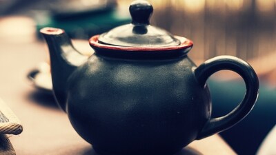These pots are also environmentally friendly as they are biodegradable, crafted through a process involving pounding, mixing, molding, and shaping the clay. (Unsplash) These pots are also environmentally friendly as they are biodegradable, crafted through a process involving pounding, mixing, molding, and shaping the clay. (Unsplash)