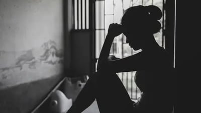 We all have distinct symptoms by which we know that something does not feel right. For some people, it can be severe loneliness and a sense of deep sadness, while for some people it can be the sense of irritation. "We all have different behaviours that will indicate to us that something is not right or that we don’t feel good within ourselves. When we offer ourselves the space to reflect on these behaviours we can step in to manage the behaviours before it gets to a crisis or we are burnt-out," wrote Therapist Lalitaa Suglani. Here are a few signs that things are starting to feel bad. (Unsplash) We all have distinct symptoms by which we know that something does not feel right. For some people, it can be severe loneliness and a sense of deep sadness, while for some people it can be the sense of irritation. "We all have different behaviours that will indicate to us that something is not right or that we don’t feel good within ourselves. When we offer ourselves the space to reflect on these behaviours we can step in to manage the behaviours before it gets to a crisis or we are burnt-out," wrote Therapist Lalitaa Suglani. Here are a few signs that things are starting to feel bad. (Unsplash)
