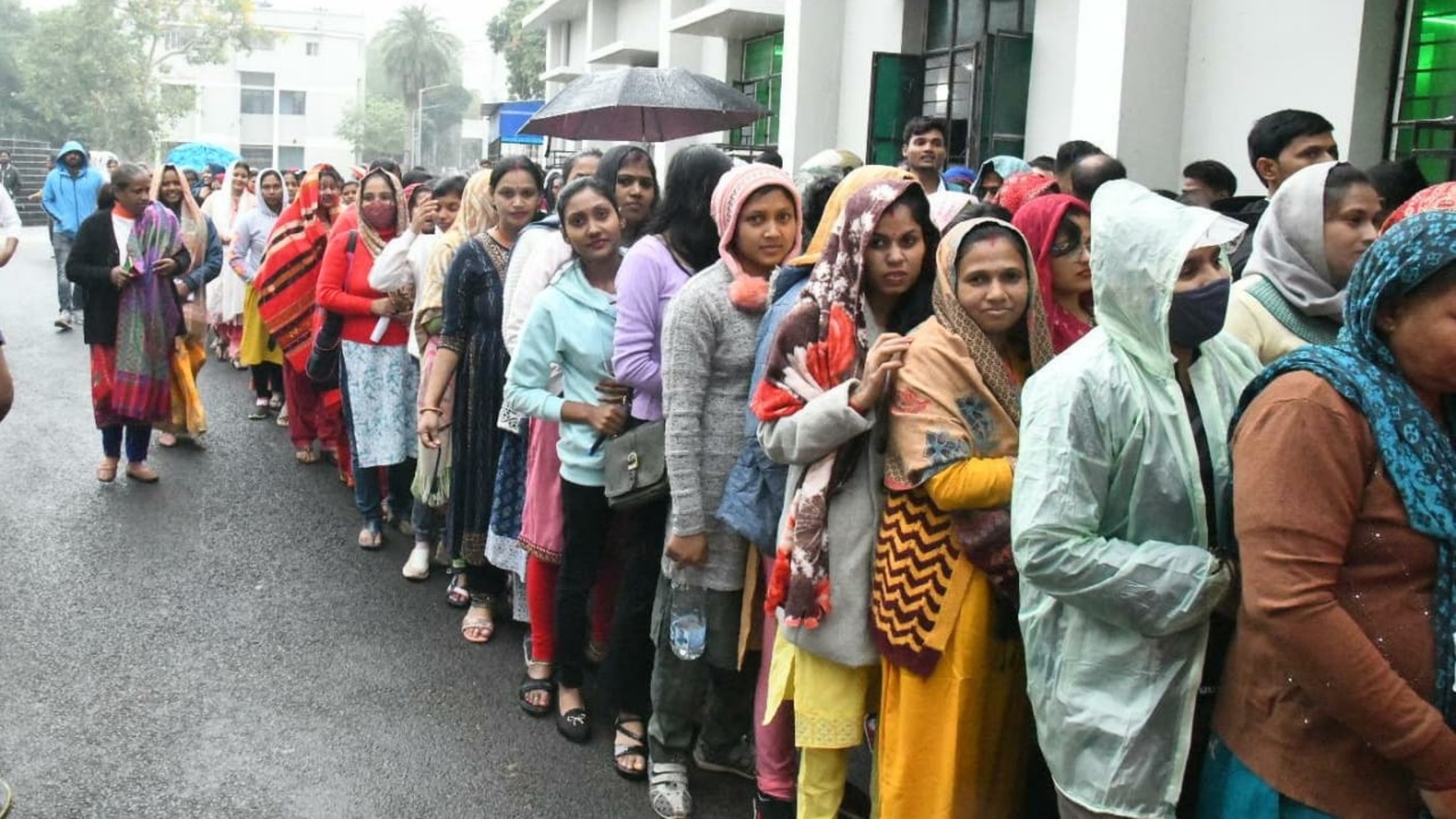 BPSC TRE 2.0 Exam Live Updates: Bihar Teacher phase 2 exam begins, guidelines here - Vimarsana News
