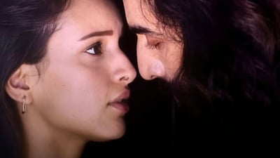 Triptii Dimri and Ranbir Kapoor in a still from Sandeep Reddy Vanga's Animal. Triptii Dimri and Ranbir Kapoor in a still from Sandeep Reddy Vanga's Animal.