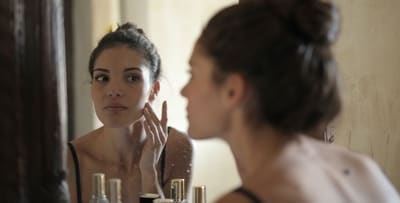 From itching to fine lines: 5 signs of dehydrated skin you shouldn't ignore (Pexels) From itching to fine lines: 5 signs of dehydrated skin you shouldn't ignore (Pexels)