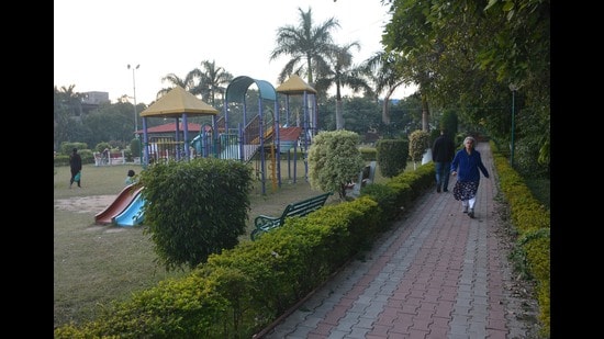 For upkeep of the parks, Panchkula MC pays park development societies maintenance funds ranging between ₹4 and ₹4.50 per square metre per month. (HT PHOTO)