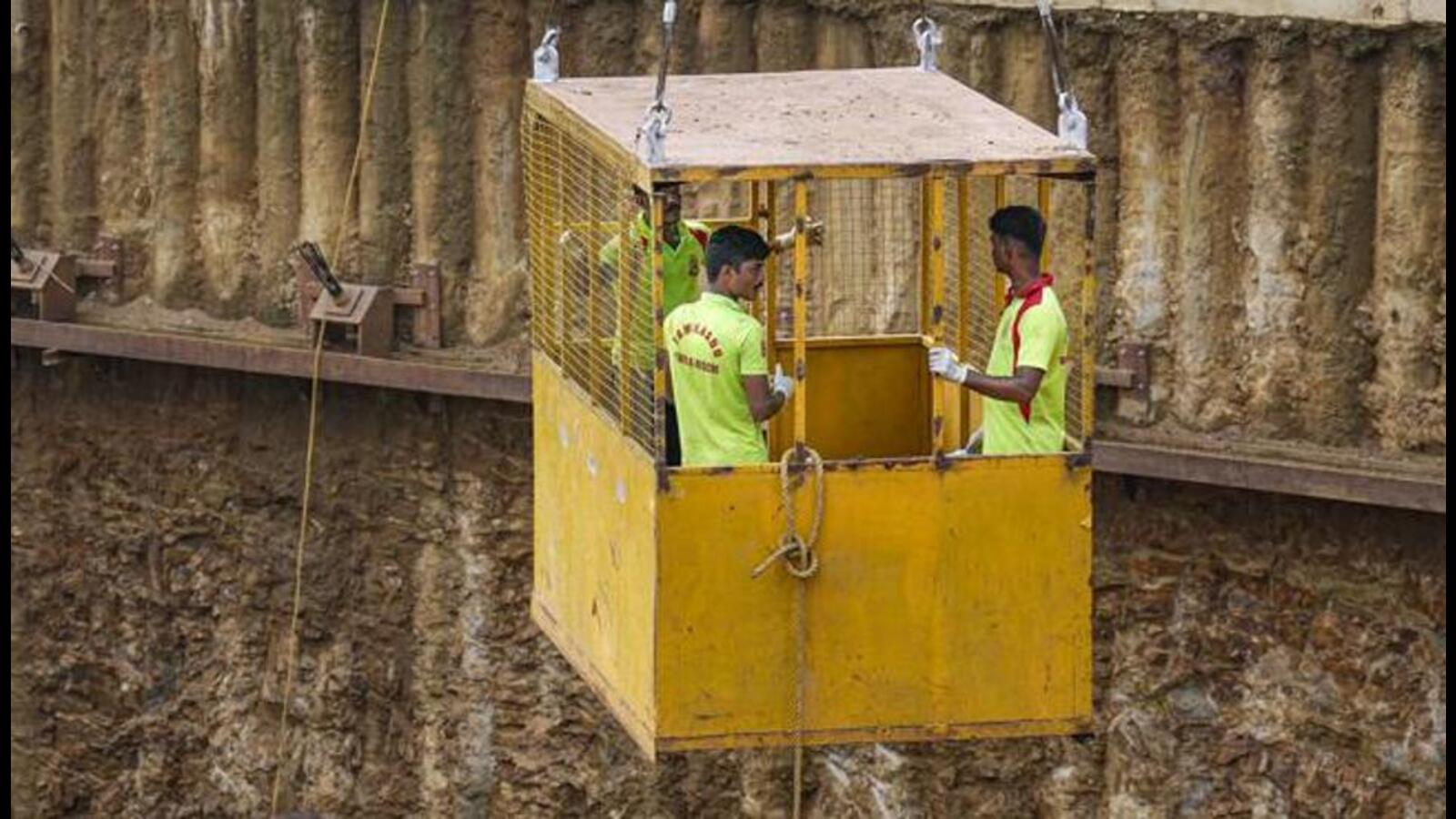 Cyclone Michaung: Bodies of 2 trapped in trench recovered - Vimarsana News