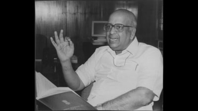 Chief Election Commissioner TN Seshan in a picture dated 01 March 1991. (HT Photo)