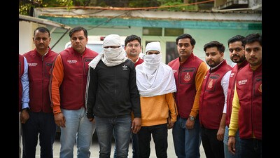 The arrested accused in the police custody. (Sanchit Khanna/ HT)