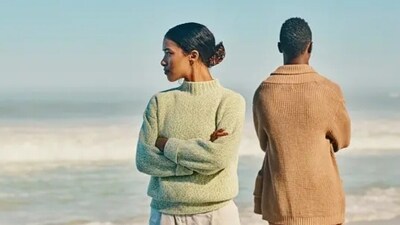 People with insecure attachment style feel unsettled in relationships often and doubts are a way of the mind showing anxiety. (Unsplash) People with insecure attachment style feel unsettled in relationships often and doubts are a way of the mind showing anxiety. (Unsplash)