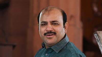 BSP MP Danish Ali thanked BSP-chief Mayawati for fielding him under the party’s banner but maintained that he did not indulge in anti-party activities (Hindustan Times) BSP MP Danish Ali thanked BSP-chief Mayawati for fielding him under the party’s banner but maintained that he did not indulge in anti-party activities (Hindustan Times)