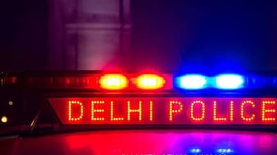 The Delhi Police has seized two pistols and four live cartridges, and one motorcycle. (X) The Delhi Police has seized two pistols and four live cartridges, and one motorcycle. (X)