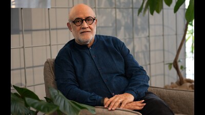 Rahul Mehrotra opened the two-day conclave at the Conscious Collective, an annual event by Godrej Design Lab, with a lecture on architecture in a time of flux, on Saturday. (raju shinde/ ht photo)