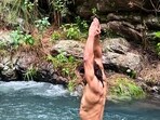 Vidyut Jammwal posts pics from Himalayan retreat.
