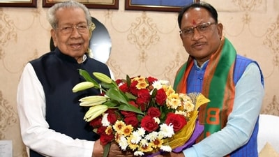 Chhattisgarh Chief Minister-designate Vishnu Deo Sai meets State Governor Biswabhusan Harichandan to stake claim in forming the government, at Raj Bhavan on Sunday. (ANI Photo) Chhattisgarh Chief Minister-designate Vishnu Deo Sai meets State Governor Biswabhusan Harichandan to stake claim in forming the government, at Raj Bhavan on Sunday. (ANI Photo)
