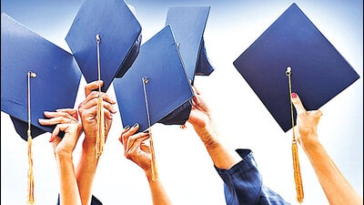 Starting next year, prospective students will need to show they have access to CAD 20,635 instead of the current requirement of CAD 10,000, a limit that had been in place for two decades, in addition to paying for travel and tuition. Starting next year, prospective students will need to show they have access to CAD 20,635 instead of the current requirement of CAD 10,000, a limit that had been in place for two decades, in addition to paying for travel and tuition.