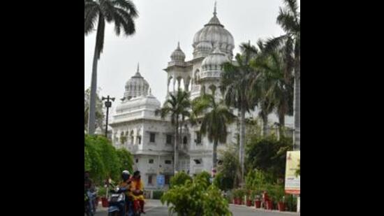 Former IIT-Kanpur director, ex-KGMU V-C conferred honorary doctorate