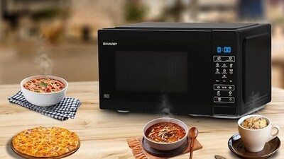 Touch panel microwave come packed with top notch  features.