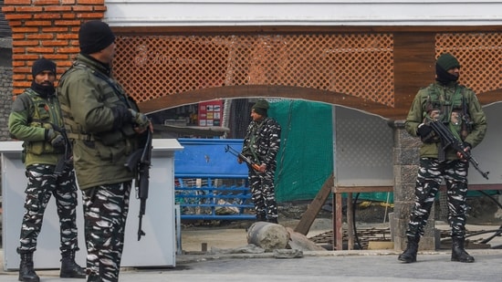 Security personnel deployed to maintain law and order ahead of the Supreme Court's verdict on Article 370 in Srinagar.(ANI)