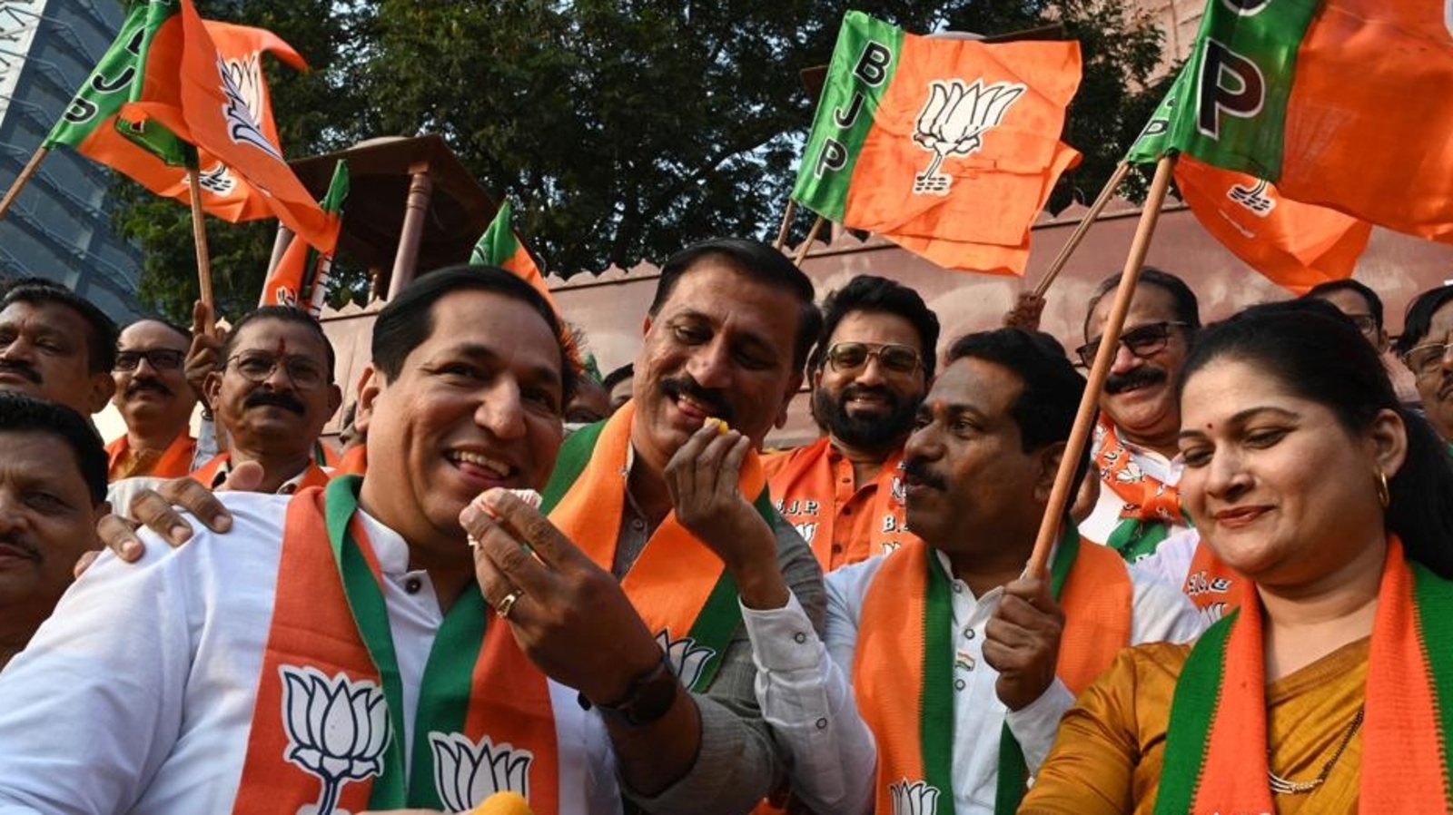 Rajasthan CM Announcement LIVE Updates: Vasundhara Raje return, or will winds of change sweep in? BJP MLAs meet at 4pm - Vimarsana News
