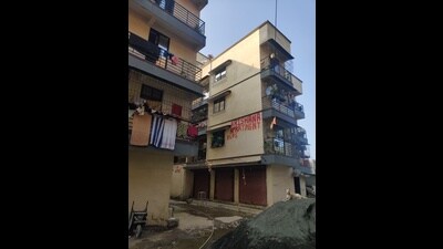 One-year-old infant dies after falling off his third-floor balcony.