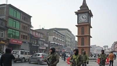 Paramilitary soldiers patrol in Srinagar after Supreme Court upheld the abrogation of the Jammu and Kashmir special status in its verdict. (Photo By Waseem Andrabi /Hindustan Times)--