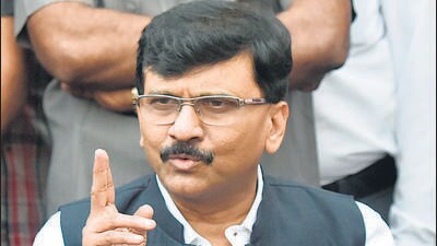 Mumbai, India - November 4, 2019: Minister of Envirnoment Ramdas Kadam and Member of Parliament Sanjay Raut interact with media after meeting Governor of Maharashtra Bhagat Singh Koshyari at Raj Bhavan in Mumbai, India, on Monday, November 4, 2019. (Photo by Kunal Patil/Hindustan Times) (Kunal Patil/HT Photo) Mumbai, India - November 4, 2019: Minister of Envirnoment Ramdas Kadam and Member of Parliament Sanjay Raut interact with media after meeting Governor of Maharashtra Bhagat Singh Koshyari at Raj Bhavan in Mumbai, India, on Monday, November 4, 2019. (Photo by Kunal Patil/Hindustan Times) (Kunal Patil/HT Photo)