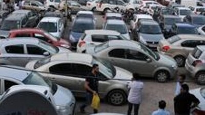 Parking fees in areas like CP, Mandi House and Khan Market has been doubled. Parking fees in areas like CP, Mandi House and Khan Market has been doubled.
