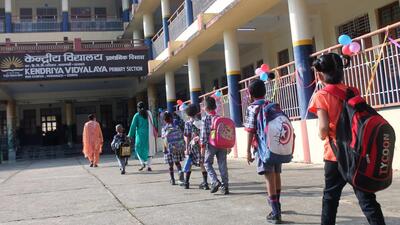 Students arrive to attend classes at Kendriya Vidyalaya Primary School in Varanasi. (ANI FILE PHOTO) Students arrive to attend classes at Kendriya Vidyalaya Primary School in Varanasi. (ANI FILE PHOTO)