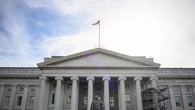 Federal revenues in November rose $23 billion to $275 billion, a 9% increase from a year earlier. (AFP) Federal revenues in November rose $23 billion to $275 billion, a 9% increase from a year earlier. (AFP)