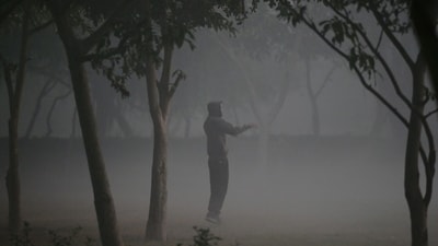 The weather forecast for December 12 to 17 suggests that the minimum temperature will fluctuate between 6 and 8 degrees Celsius during this period. (HT Photo/Sunil Ghosh) The weather forecast for December 12 to 17 suggests that the minimum temperature will fluctuate between 6 and 8 degrees Celsius during this period. (HT Photo/Sunil Ghosh)
