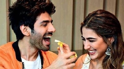 Actors Sara Ali Khan and Kartik Aaryan were seen in the 2020 film Love Aaj Kal. Actors Sara Ali Khan and Kartik Aaryan were seen in the 2020 film Love Aaj Kal.
