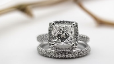 The woman filed a complaint with Paris police after her ring went missing. (Unsplash) The woman filed a complaint with Paris police after her ring went missing. (Unsplash)