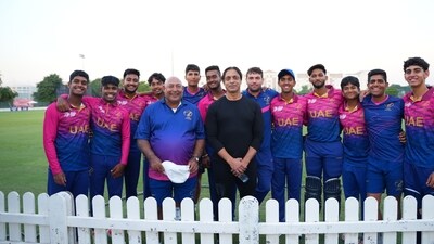 Shoaib Akhtar with UAE youngsters (ILT20) Shoaib Akhtar with UAE youngsters (ILT20)