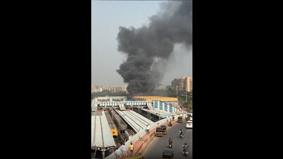 After things were brought under control, divisional railway manager Rajnish Goyal said, “Platform number 1 was closed down and three outstation trains were not allowed until the fire was controlled. We closed down power supply to the overhead equipment for 10 minutes as we didn’t know what cable had short-circuited.” After things were brought under control, divisional railway manager Rajnish Goyal said, “Platform number 1 was closed down and three outstation trains were not allowed until the fire was controlled. We closed down power supply to the overhead equipment for 10 minutes as we didn’t know what cable had short-circuited.”