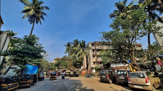 As per the officials, MHADA and the BMC initially could not come to a consensus on the repairs and maintenance. (Praful Gangurde / HT Photo)
