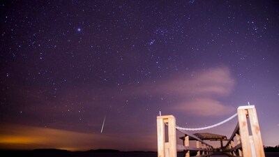 The year’s best meteor shower, the Geminids, peaks this week, with lucky stargazers seeing as many as one or even two a minute in the darkest spots. The meteors will reach their frenzy Thursday. (AP) The year’s best meteor shower, the Geminids, peaks this week, with lucky stargazers seeing as many as one or even two a minute in the darkest spots. The meteors will reach their frenzy Thursday. (AP)