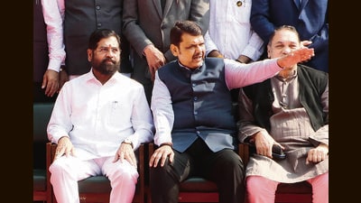 Nagpur:14December2023 A group photo of the existing MLAs of the 2019 Vidhan Sabha including Chief Minister Ekhnath Shinde, DCM Devendra Fadnavis was organised outside the Vidhan Bhavan premises during the Winter Session of Maharashtra State Assembly, Nagpur. Thursday. Dec 14, 2023. Photo by Sunny Shende:PM100029 (PTI) Nagpur:14December2023 A group photo of the existing MLAs of the 2019 Vidhan Sabha including Chief Minister Ekhnath Shinde, DCM Devendra Fadnavis was organised outside the Vidhan Bhavan premises during the Winter Session of Maharashtra State Assembly, Nagpur. Thursday. Dec 14, 2023. Photo by Sunny Shende:PM100029 (PTI)