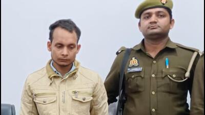 One of the suspects in police custody on Thursday. (Sakib Ali/HT Photo) One of the suspects in police custody on Thursday. (Sakib Ali/HT Photo)