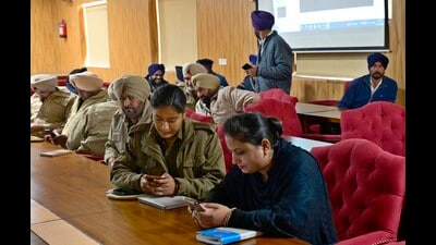 Traffic police officials and MapmyIndia executives at a training programme in Ludhiana on Thursday. (Gurpreet Singh/HT) Traffic police officials and MapmyIndia executives at a training programme in Ludhiana on Thursday. (Gurpreet Singh/HT)