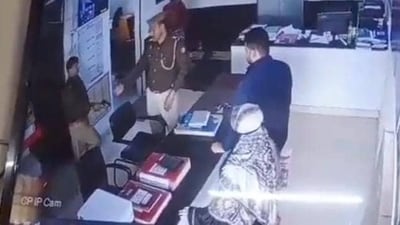 UP woman accidentally shot in head by cop in Aligarh (Twitter) UP woman accidentally shot in head by cop in Aligarh (Twitter)