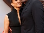 Celebrity couple Ben Affleck and Jennifer Lopez's Christmas plans are in jeopardy as their extended families are yet to get along. Celebrity couple Ben Affleck and Jennifer Lopez's Christmas plans are in jeopardy as their extended families are yet to get along.