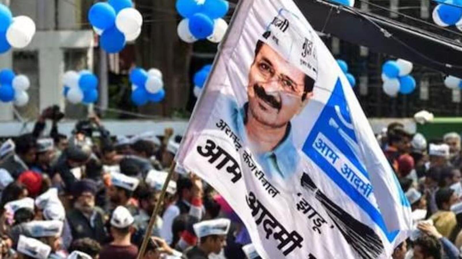 Gujarat tribal AAP MLA surrenders; party struggles as leaders switch to BJP, Cong - Vimarsana News