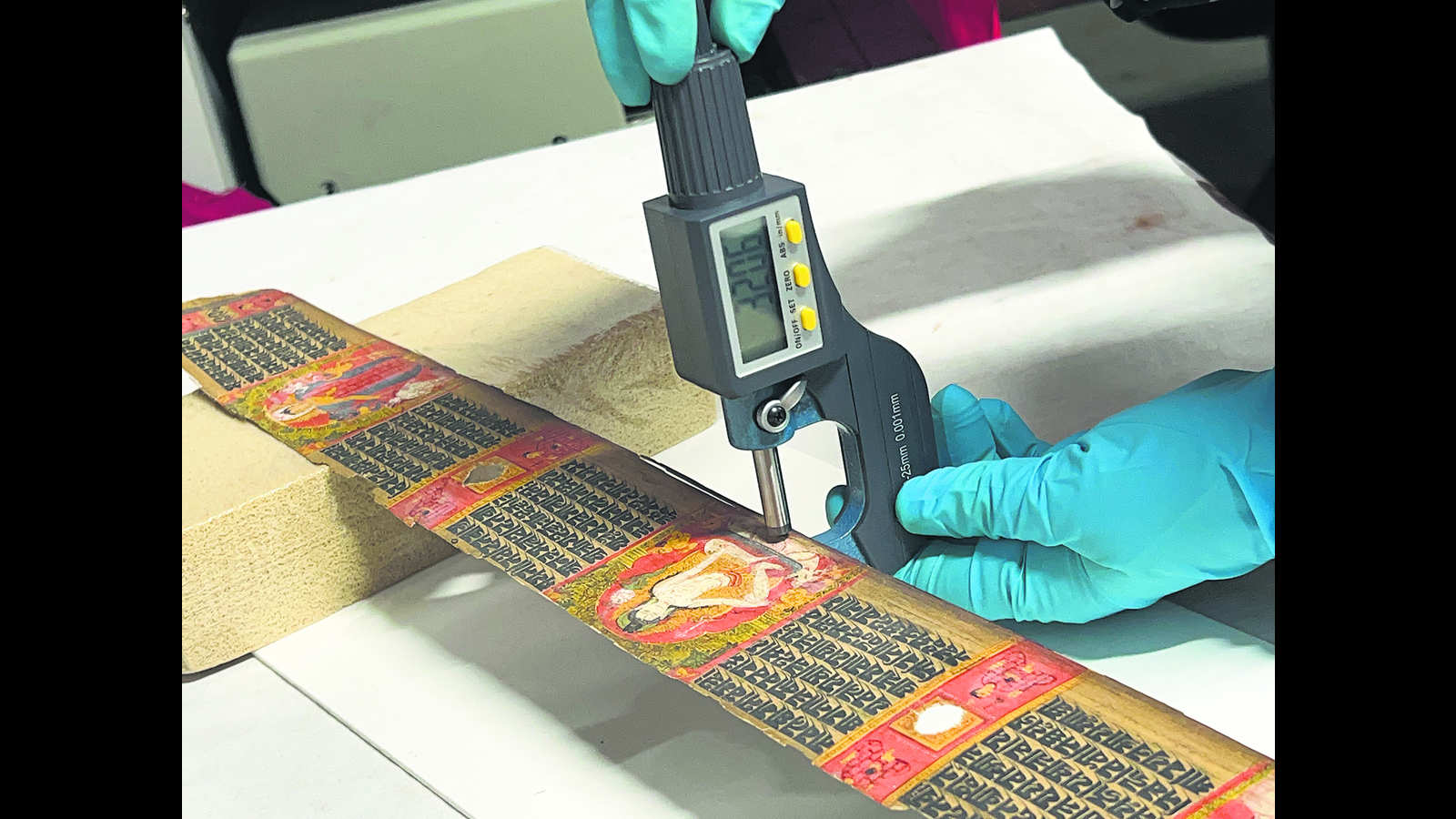 How did hue get there? A colour-mapping project is peering at pigments in art - Vimarsana News
