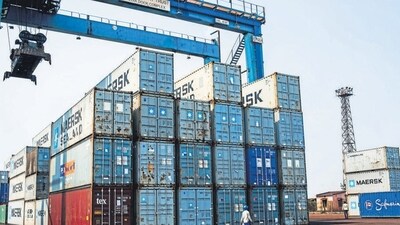 India’s merchandise exports have seen a significant dip in November 2023. (Bloomberg File Photo) India’s merchandise exports have seen a significant dip in November 2023. (Bloomberg File Photo)