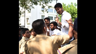 A file photo of Lucknow University students’ protest on July 4, 2018. (Subhankar Chakraborty/HT FILE PHOTO) A file photo of Lucknow University students’ protest on July 4, 2018. (Subhankar Chakraborty/HT FILE PHOTO)