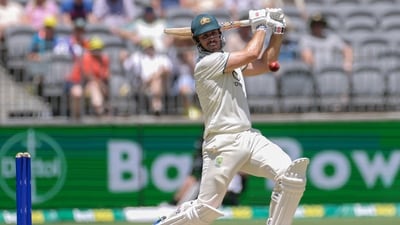 Australia vs Pakistan Live Score, 1st Test Day2: Mitchell Marsh bats (AP)