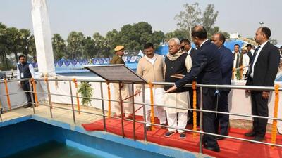 Bihar chief minister Nitish Kumar inaugurated the facility in Nawada, which will supply Ganga water to the households in the town. (Santosh Kumar/HT)