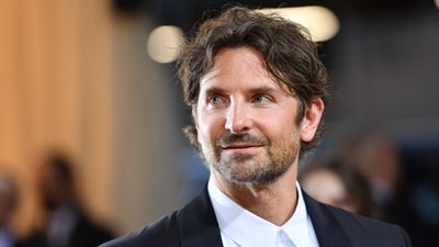 “There’s no chairs on sets; I’ve always hated chairs and I feel like your energy dips the minute you sit down in a chair,” shared the actor. (AFP) “There’s no chairs on sets; I’ve always hated chairs and I feel like your energy dips the minute you sit down in a chair,” shared the actor. (AFP)