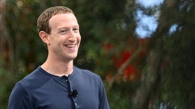 (FILES) Zuckerberg's $100M Hawaii compound: A luxury hideout or survival base? (Photo by JOSH EDELSON / AFP) (AFP) (FILES) Zuckerberg's $100M Hawaii compound: A luxury hideout or survival base? (Photo by JOSH EDELSON / AFP) (AFP)